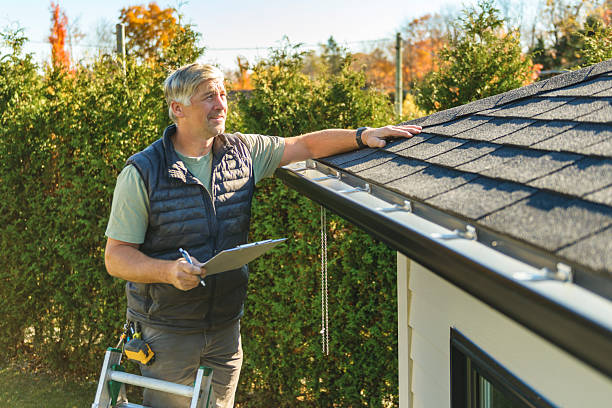 Professional Roof Replacement technician working in Stanton, IA
